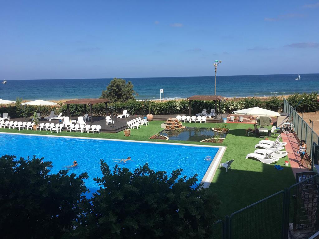 Ha-Aliya Sea View Apartment นาฮารียา ภายนอก รูปภาพ