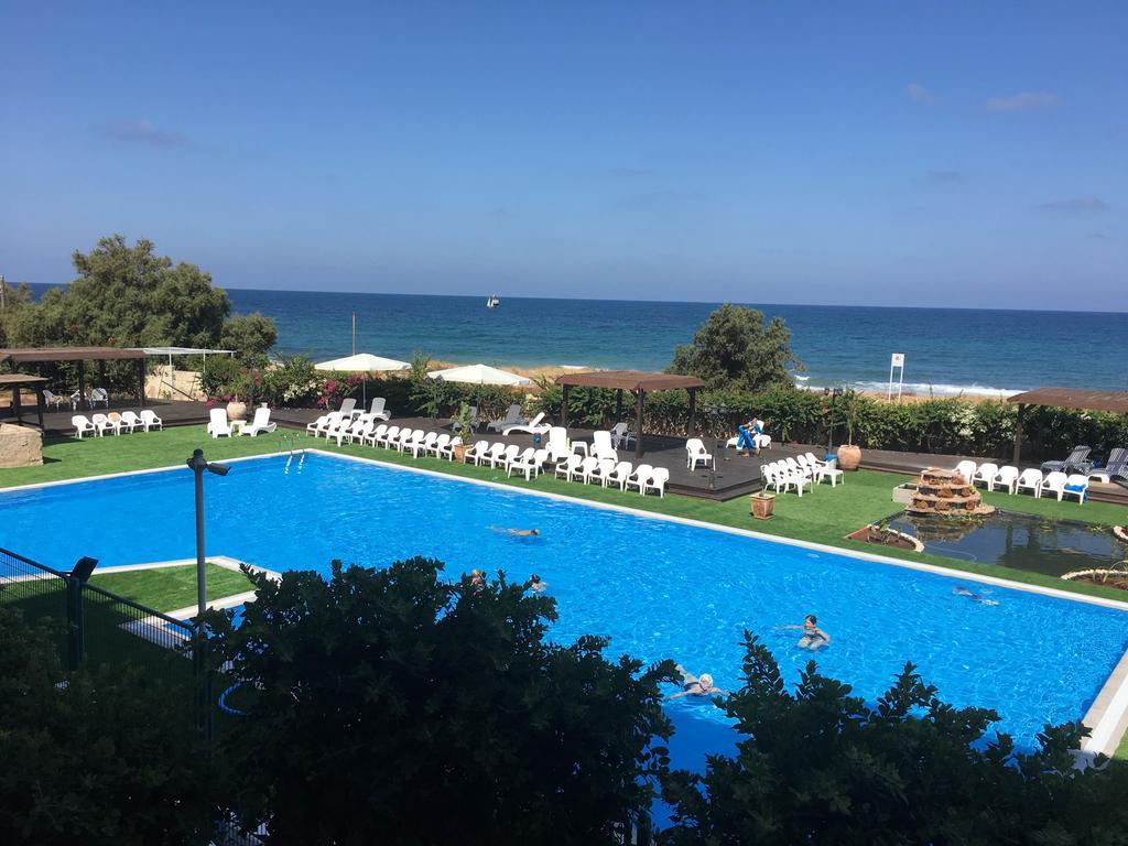 Ha-Aliya Sea View Apartment นาฮารียา ภายนอก รูปภาพ