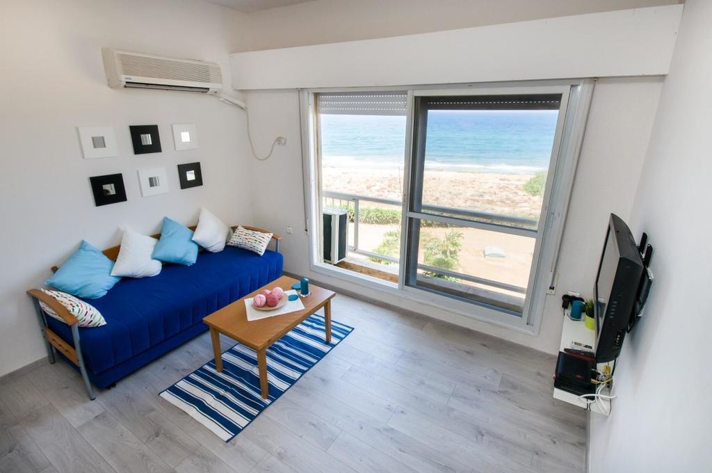 Ha-Aliya Sea View Apartment นาฮารียา ภายนอก รูปภาพ