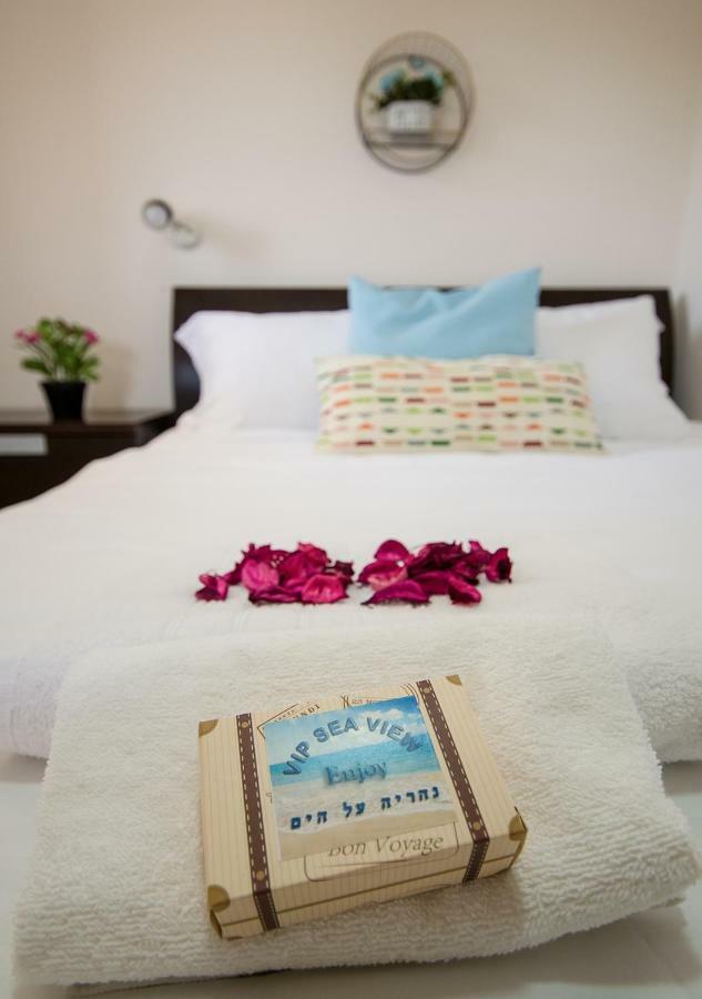 Ha-Aliya Sea View Apartment นาฮารียา ภายนอก รูปภาพ