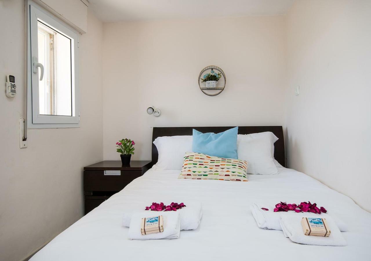 Ha-Aliya Sea View Apartment นาฮารียา ภายนอก รูปภาพ